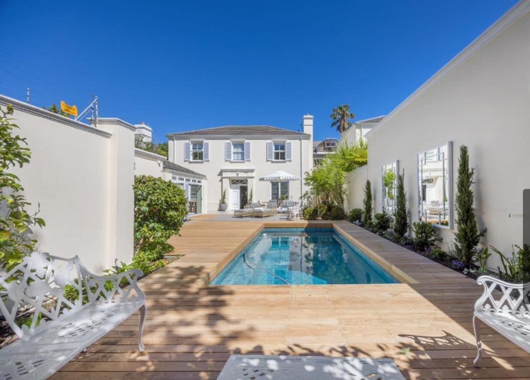 Eyton Elegance Villa Cape Town